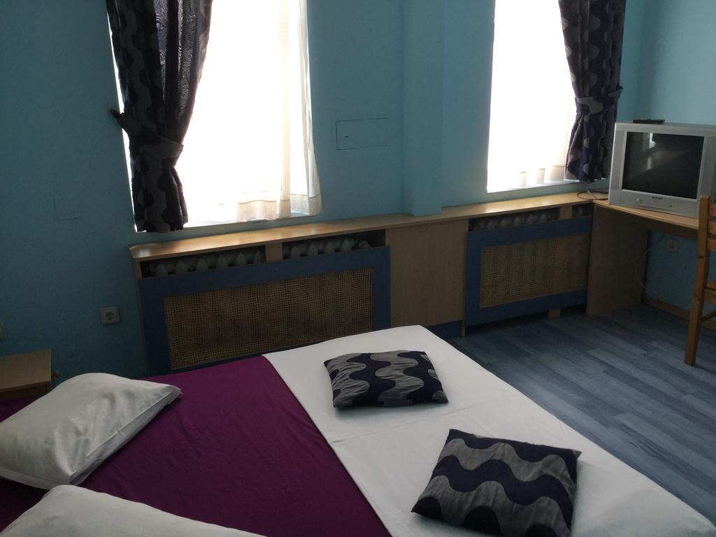 Hotel Amethyst Sofia Extérieur photo