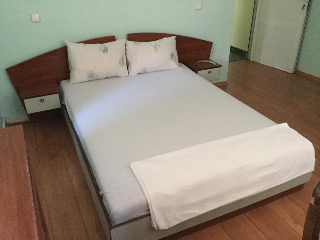 Hotel Amethyst Sofia Extérieur photo