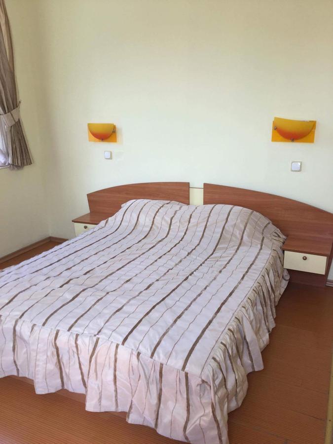 Hotel Amethyst Sofia Extérieur photo