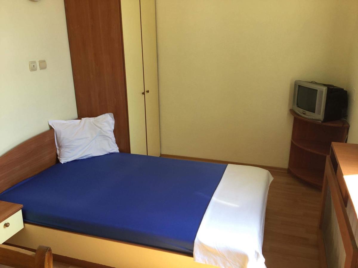 Hotel Amethyst Sofia Extérieur photo
