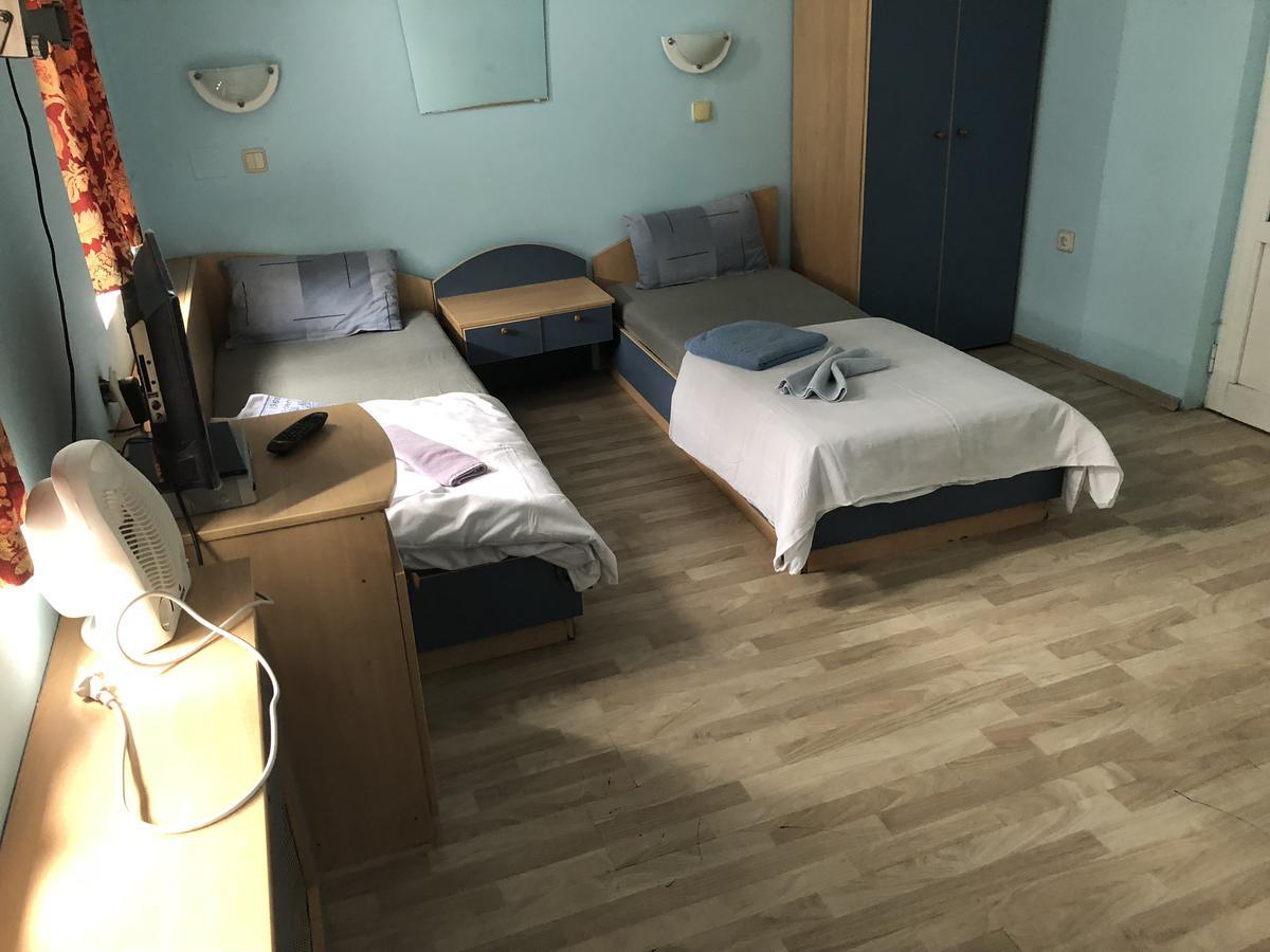 Hotel Amethyst Sofia Extérieur photo