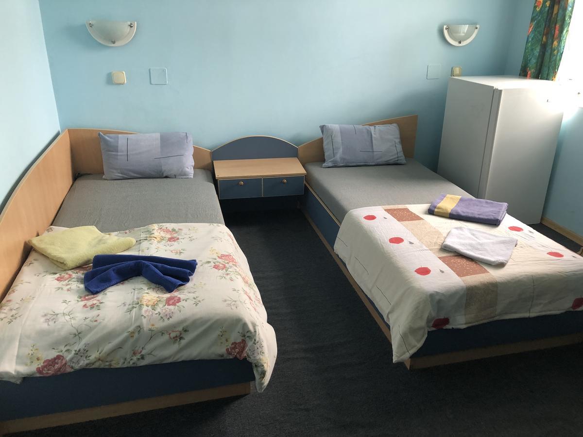 Hotel Amethyst Sofia Extérieur photo