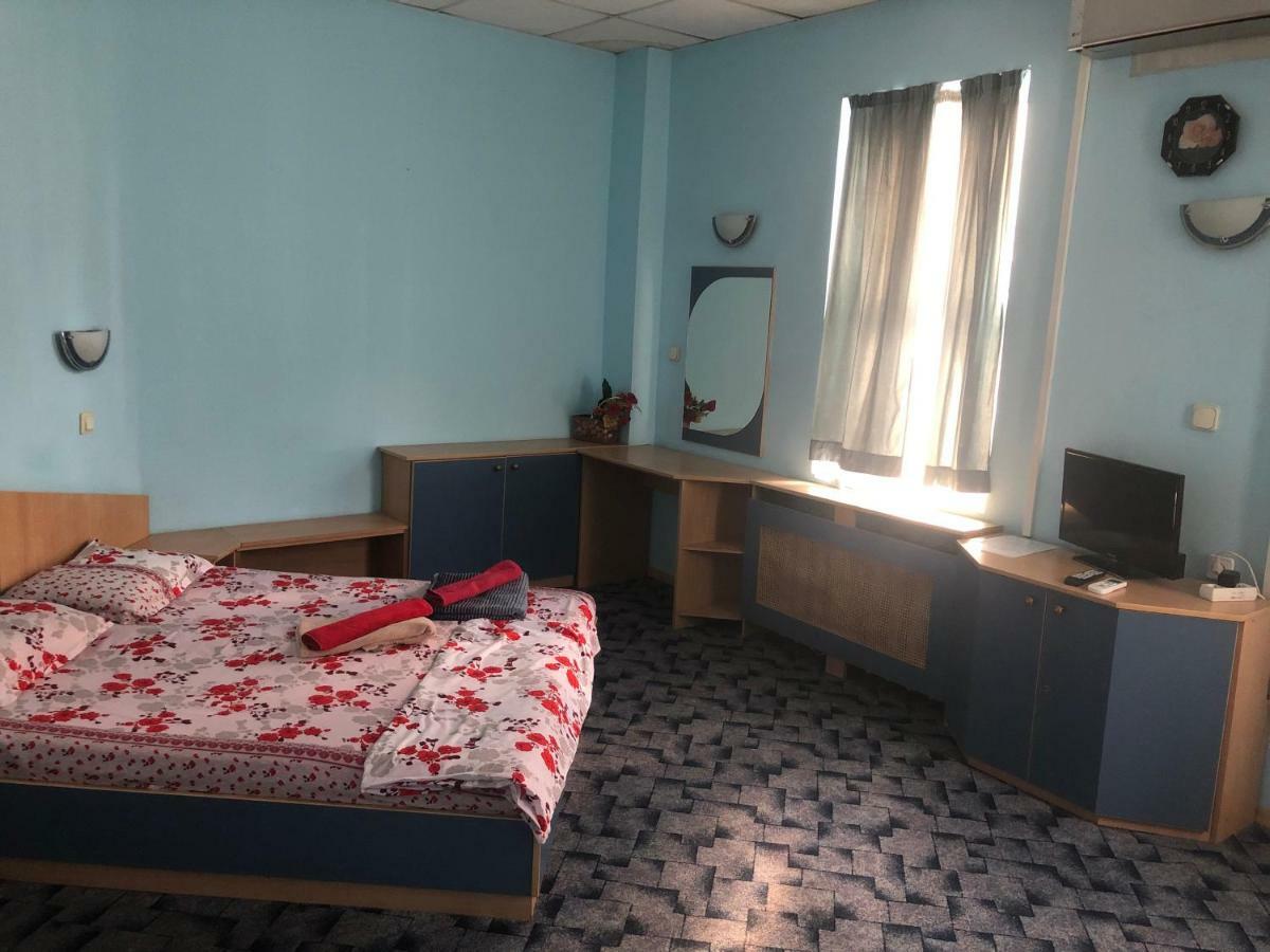 Hotel Amethyst Sofia Extérieur photo